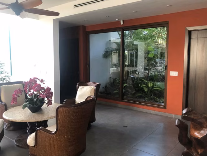 Coronado – Frente al Mar – 1,305mts2 – 5,000,000