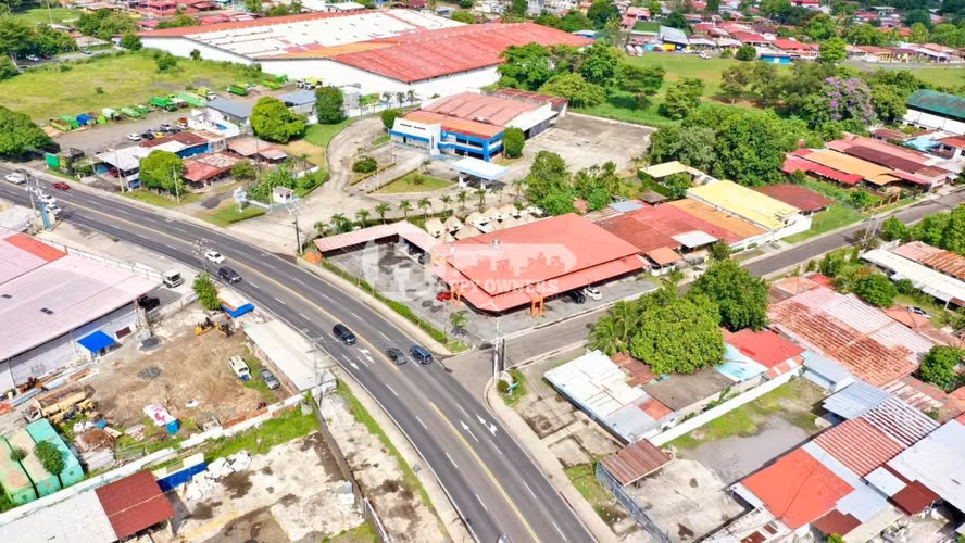 Venta de terreno comercial sobre la vía José Agustín Arango, Juan Díaz.