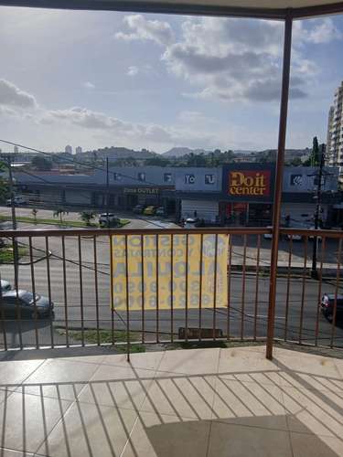 SE ALQUILA APTO EN PARQUE LEFEVRE - EDIFICIO ESTHER