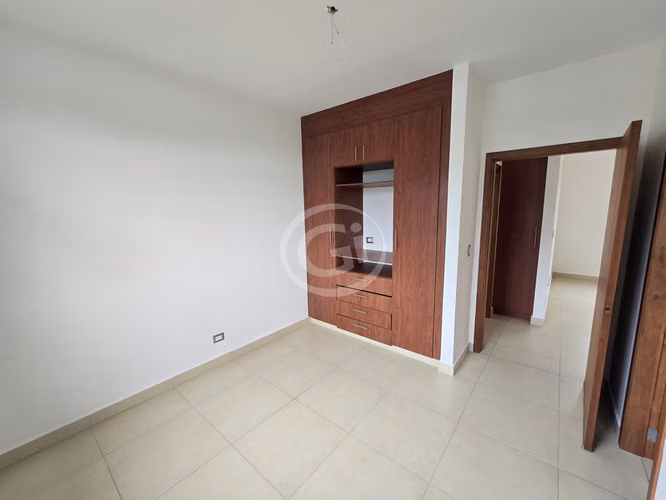 Venta Casa de Esquina El Doral. Remate Bancario 1,225 $/m2 Negociable - Imagen 18
