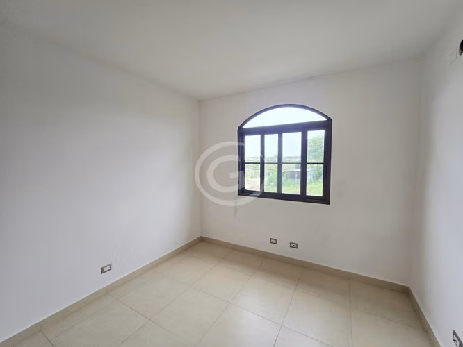Venta Casa de Esquina El Doral. Remate Bancario 1,225 $/m2 Negociable - Imagen 19