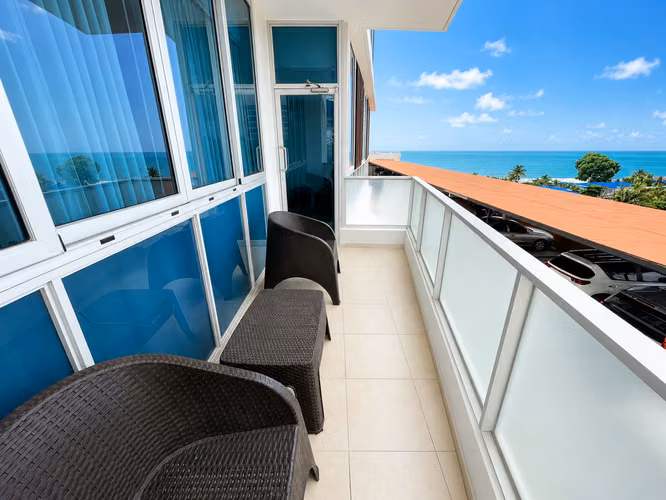 Apartamento con Vista al Mar en PH Coronado Bay, Coronado