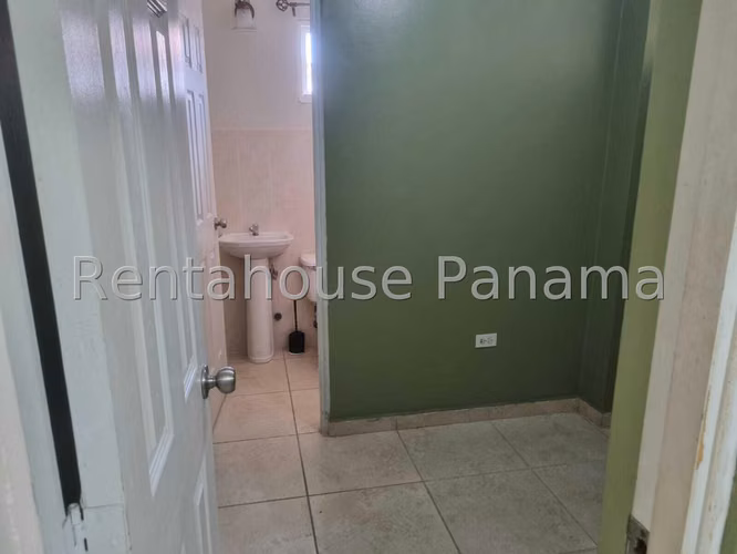 ALQUILER DE CASA BRISAS DEL GOLF GM