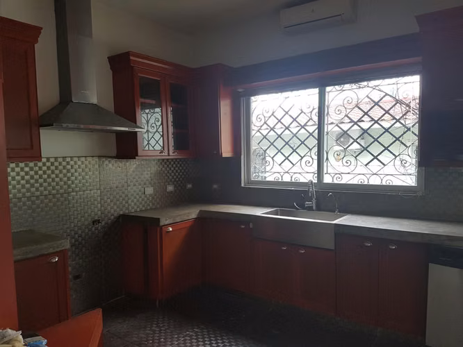VENTA DE CASA ALTOS DEL GOLF GM