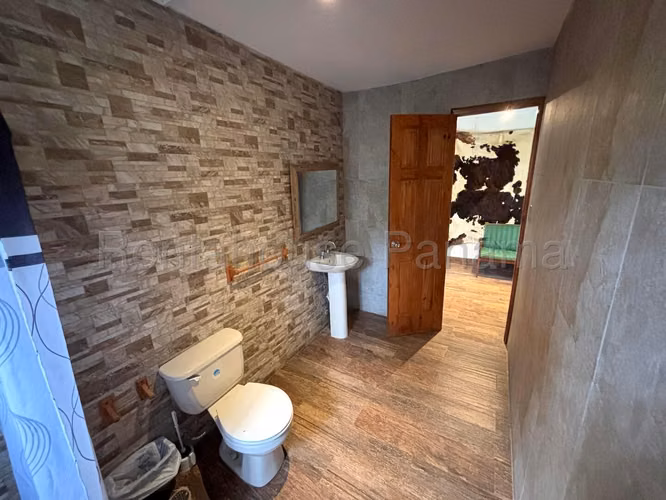 VENTA DE CASA EN EL RANCHO, CORONADO CORONADO HQ