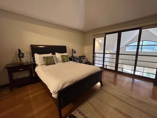 VENTA DE APARTAMENTO EN EMBASSY CLUB CLAYTON HQ