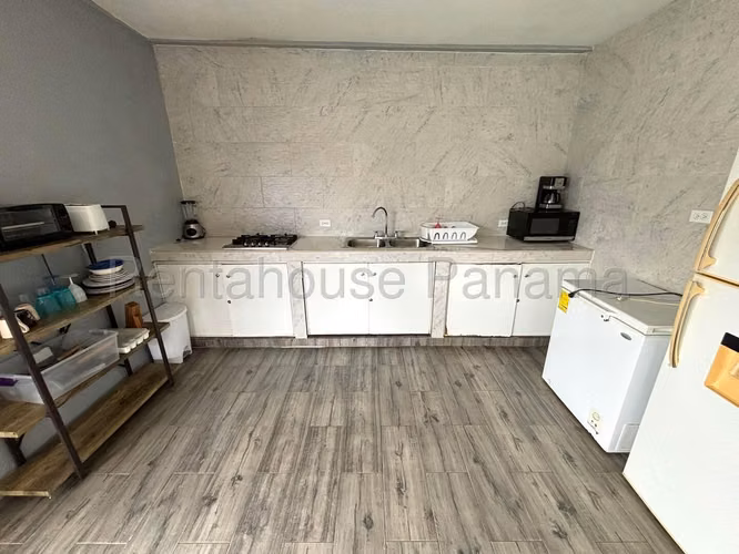 VENTA DE CASA EN  CORONADO HQ