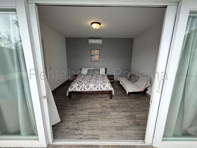 VENTA DE CASA EN  CORONADO HQ