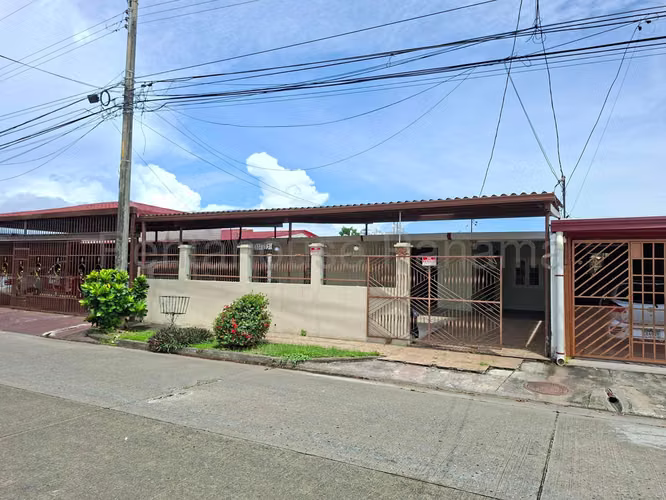 Venta de Casa en Chanis KC