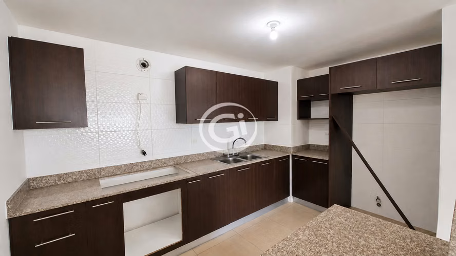 Venta Apartamento Condado Country Club 3 habitaciones Reposeído Bancario