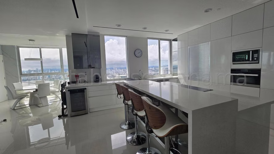 Apartamento de Lujo en Venta | PH Ocean One, Costa del Este | 4 Recámaras MR 26-1345