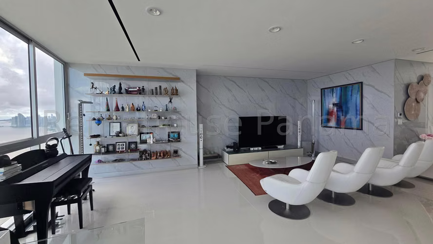 Apartamento de Lujo en Venta | PH Ocean One, Costa del Este | 4 Recámaras MR 26-1345