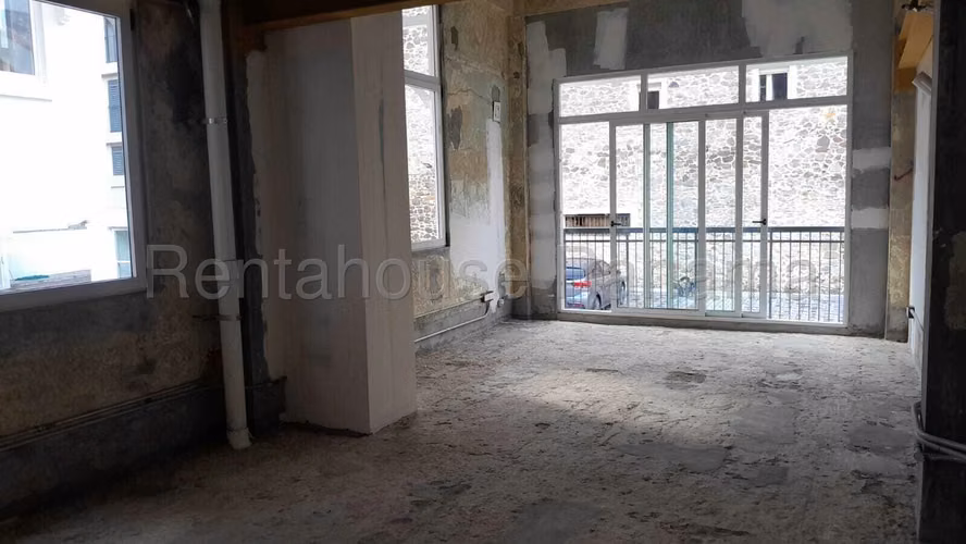 Alquiler de local comercial en Casco Antiguo AK
