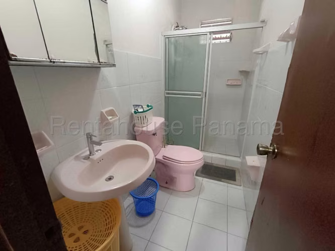 Venta De Casa En Chanis KC