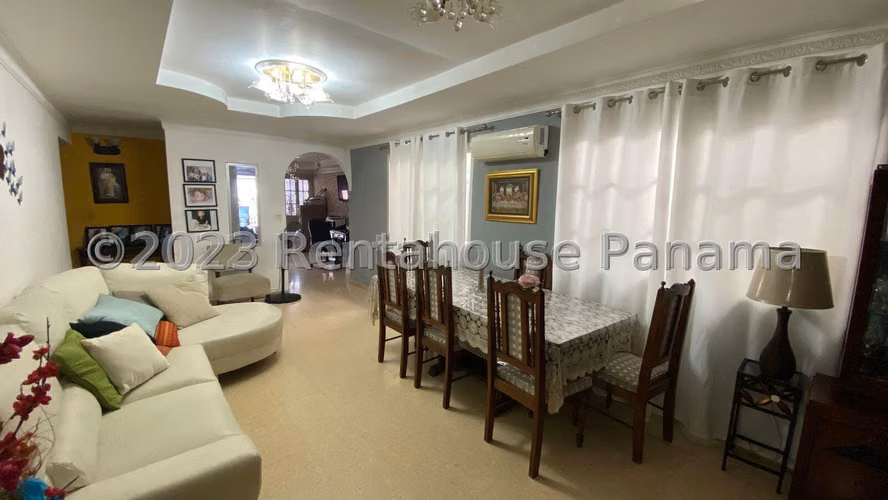 Venta De Casa En Chanis KC