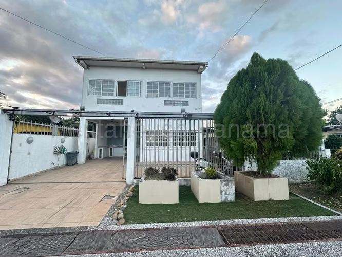 Sale of House in Pacora KC