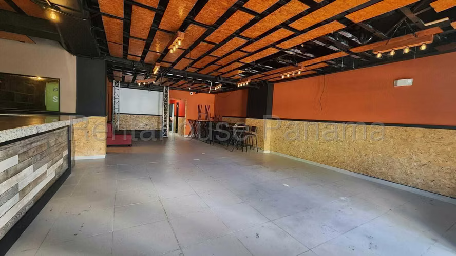Alquiler de local comercial en San Francisco  AK