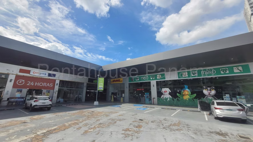 Alquiler de local comercial en San Francisco  AK