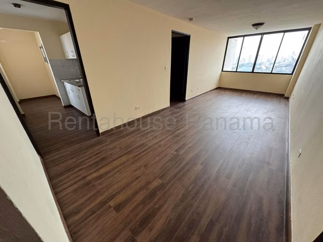 Venta de apartamento en Hato Pintado AK