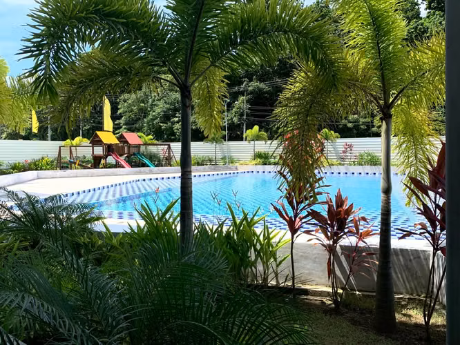 Se Alquila en Brisas del Golf, Ph Hacienda Golf # 1941 aad