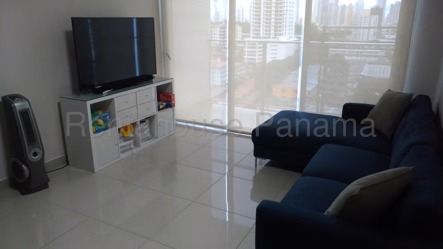 Venta de apartamento en Via España AK