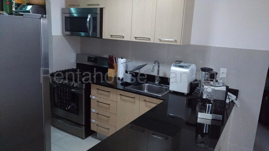 Venta de apartamento en Via España AK