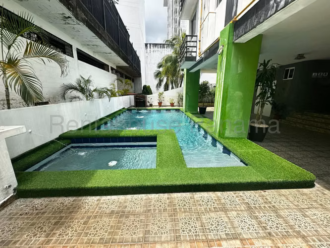 Venta de apartamento en Hato Pintado AK