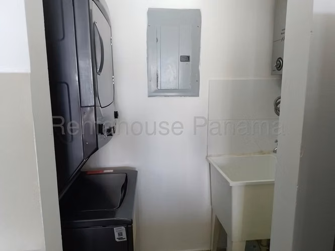 Venta de apartamento en Carrasquilla AK