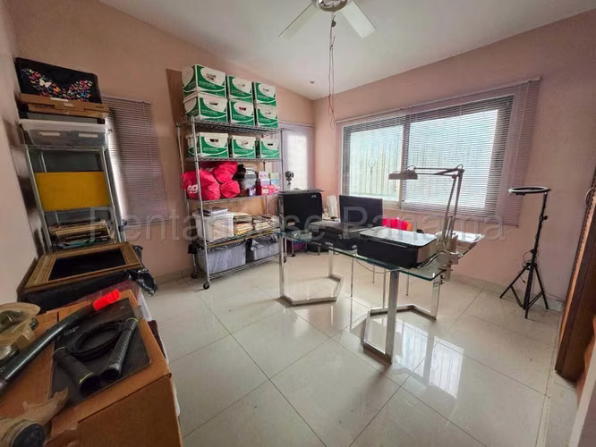 Venta De Casa En Reparto Nuevo Panamá KC