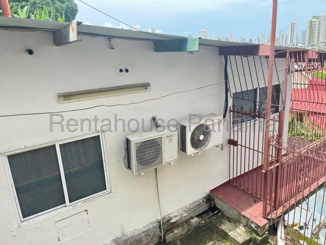 Local Comercial en Venta en Los Angeles JG