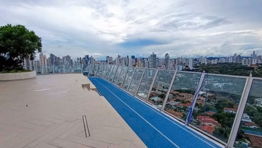 Condominio con Vista al Mar en Ciudad de Panamá