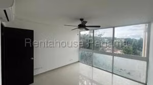 Venta de Apartamento con 166m2 en Albrook PH Pine Hills 26-2769SR