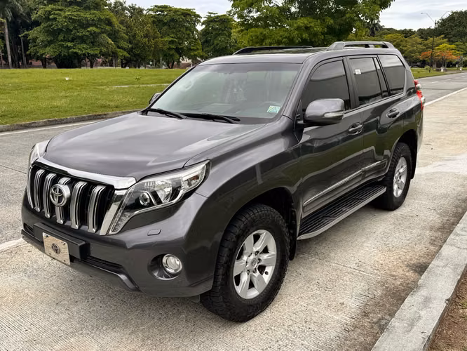 PRADO VX 2015