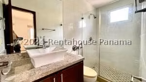 Venta de Casa con 290m2 en Cocoli PH Tucan Country Club 25-2351SR - Imagen 18