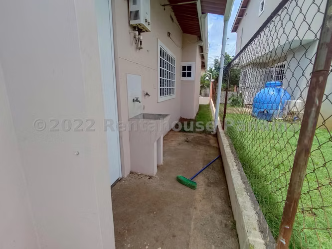 Se Vende Casa en Chorrera YDU