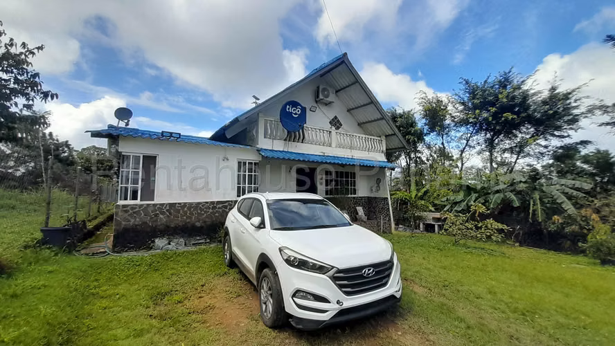 Se Vende Casa en Cerro Azul YDU