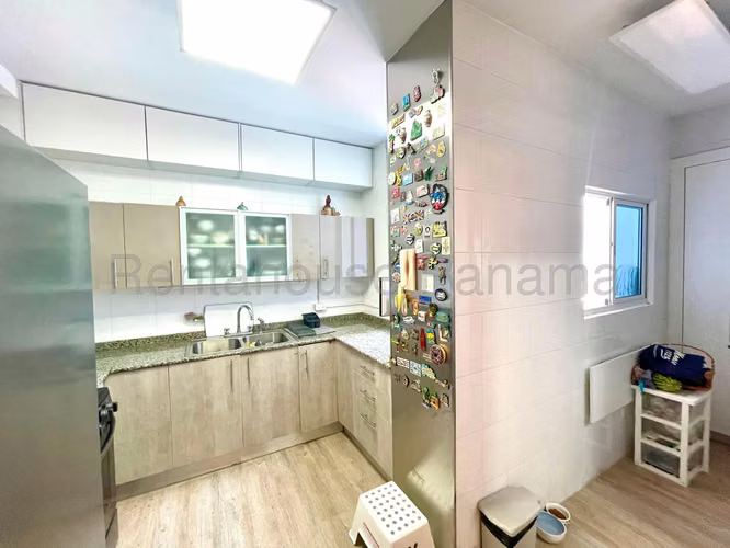 Venta de Apartamento en Villa de las Fuentes Ph Lexington Tower CCO