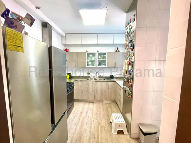 Venta de Apartamento en Villa de las Fuentes Ph Lexington Tower CCO