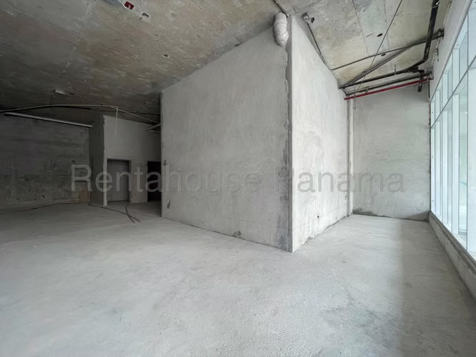 Commercial premises for rent in Via España Park Square. Direct clients only. MC