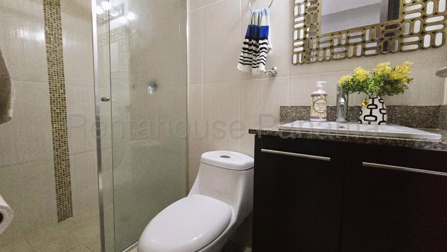 Vendo Apartamento en Betania portofino OF 26-1818