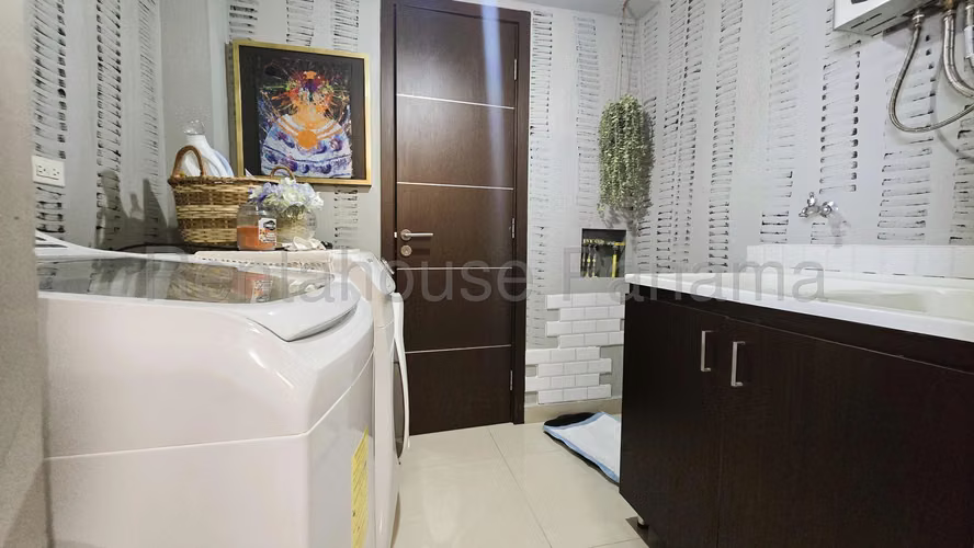 Vendo Apartamento en Betania portofino OF 26-1818