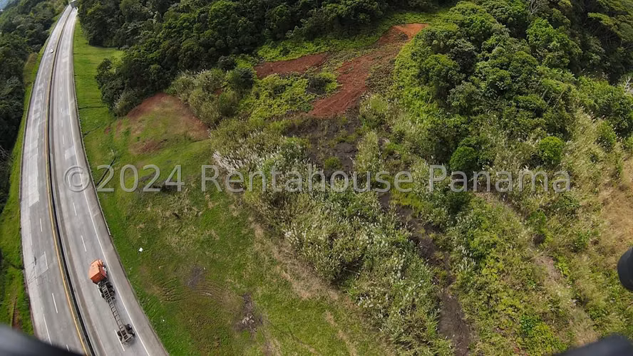 Terreno en Venta en Colon JG