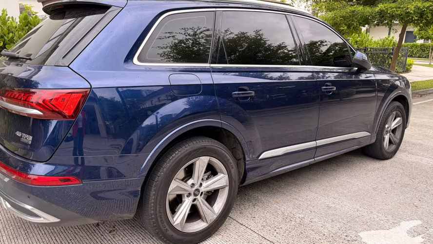Audi Q7 Del 2022 IMPECABLE