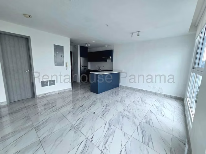 Apartment for Rent on Avenida Balboa JG