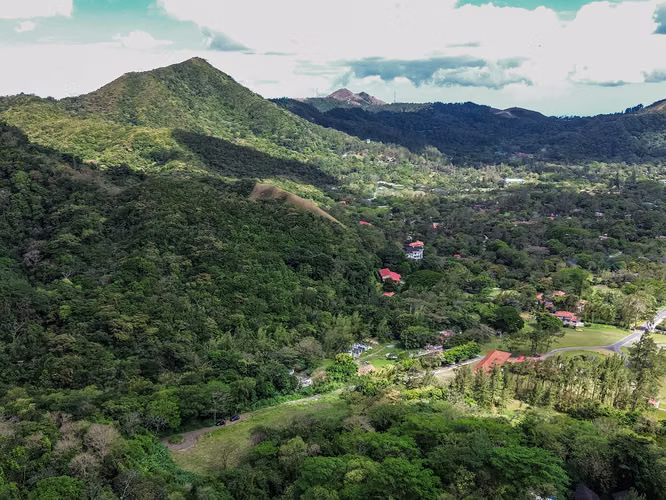El Valle – Lote Campestre – 7,756mts2 – 350,000