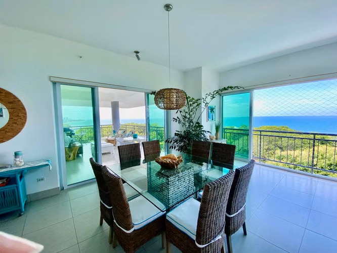 Punta Barco – Vista al Mar – 218mts2 – 445,000