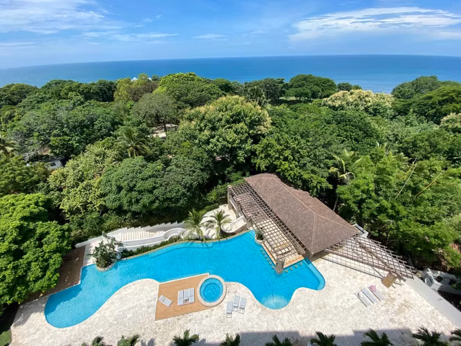 Punta Barco – Vista al Mar – 218mts2 – 445,000