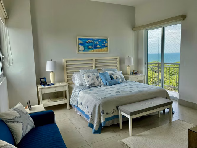 Punta Barco – Vista al Mar – 218mts2 – 445,000