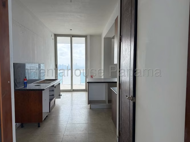 Venta de Apartamento en Punta Pacifica Ph Aqualina ANL