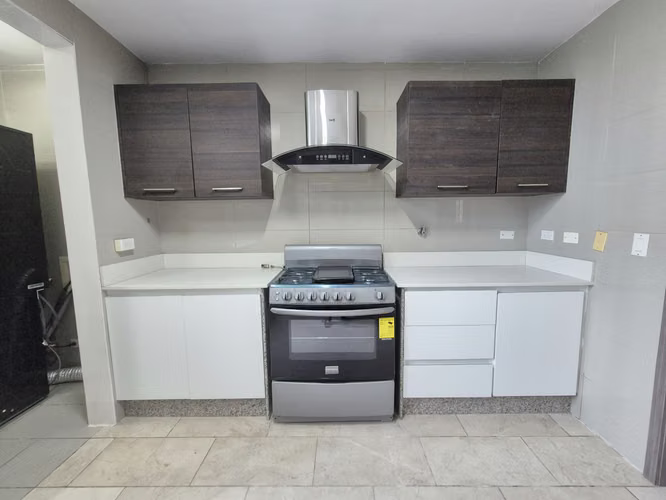 VENTA DE APTO  en PUNTA PACIFICA. PH GRAND TOWER